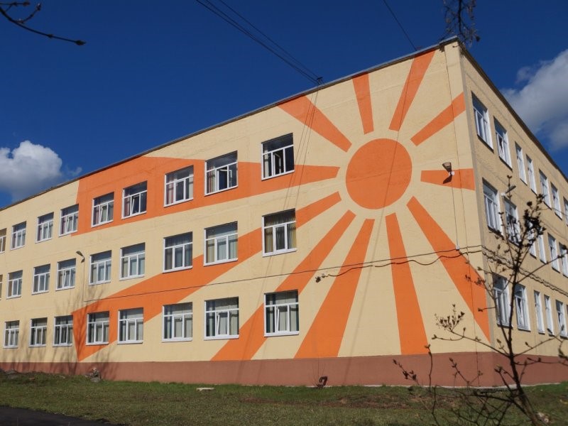 Фотография школы.
